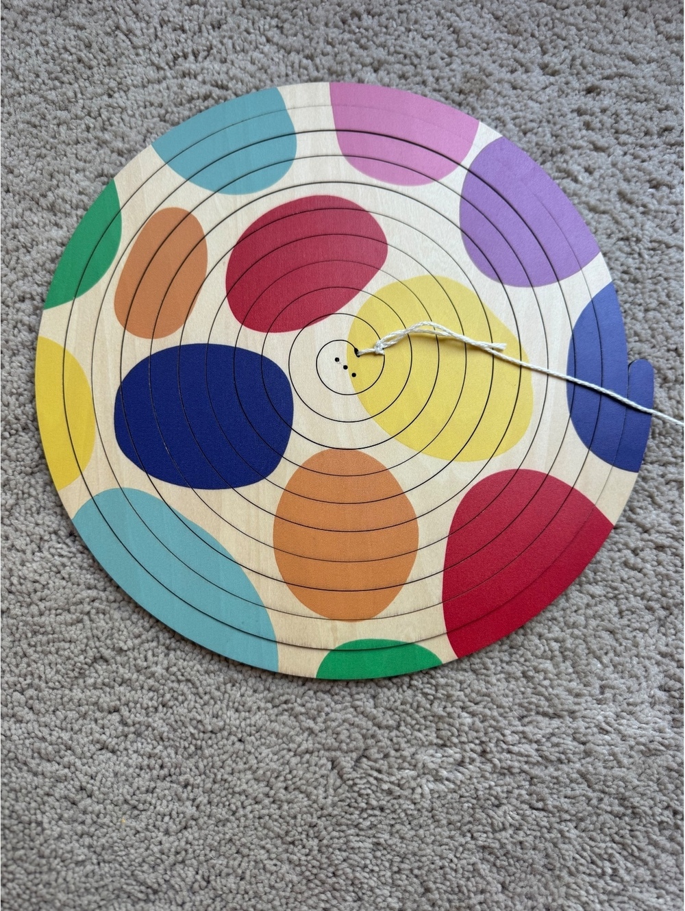 Lovevery the looker play kit The Mobile